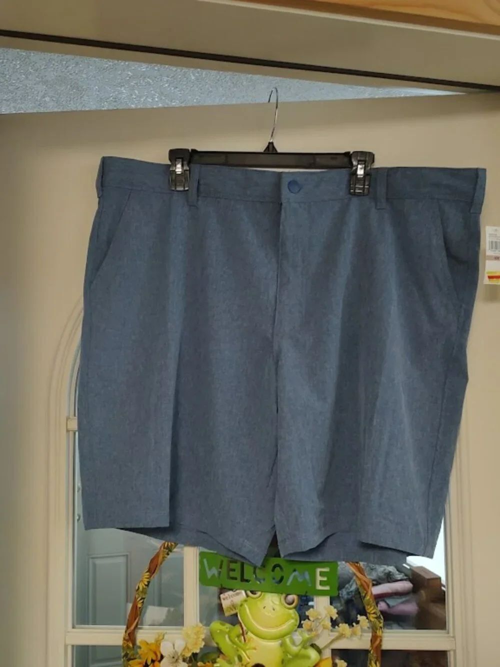 NWT Izod True Blue Hybrid Performance Quick Dry Shorts 9.5 Inseam Men's 42